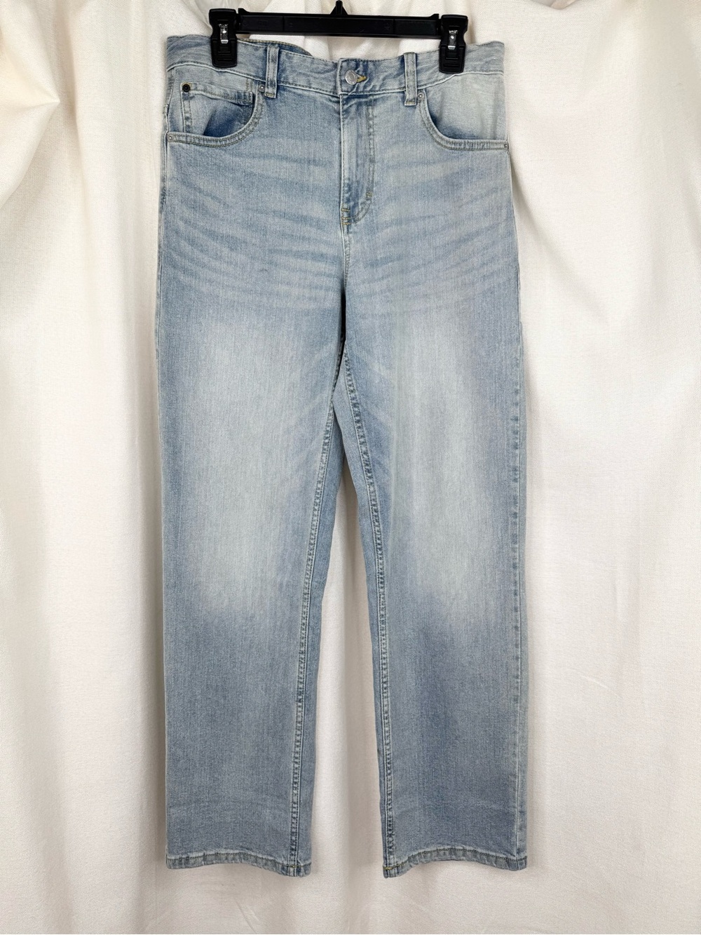 Calvin Klein Jeans Girls Size 20 Light Wash Blue Relaxed Straight Leg Mid Rise